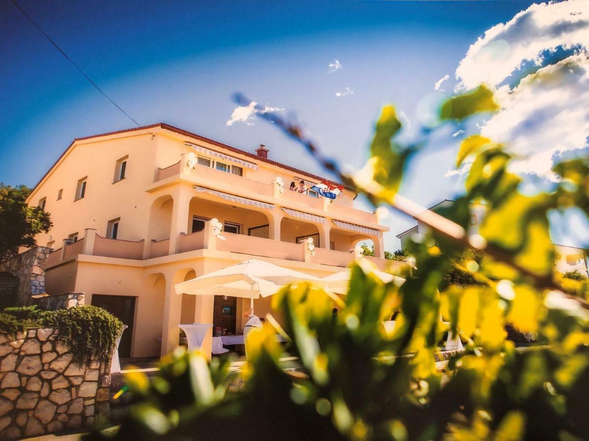 Apartment Viveniti クレノヴィツァ エクステリア 写真