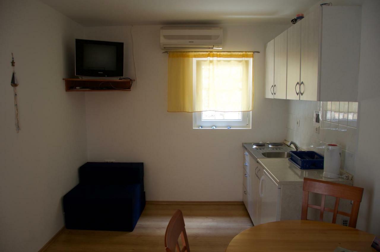 Apartment Viveniti クレノヴィツァ エクステリア 写真